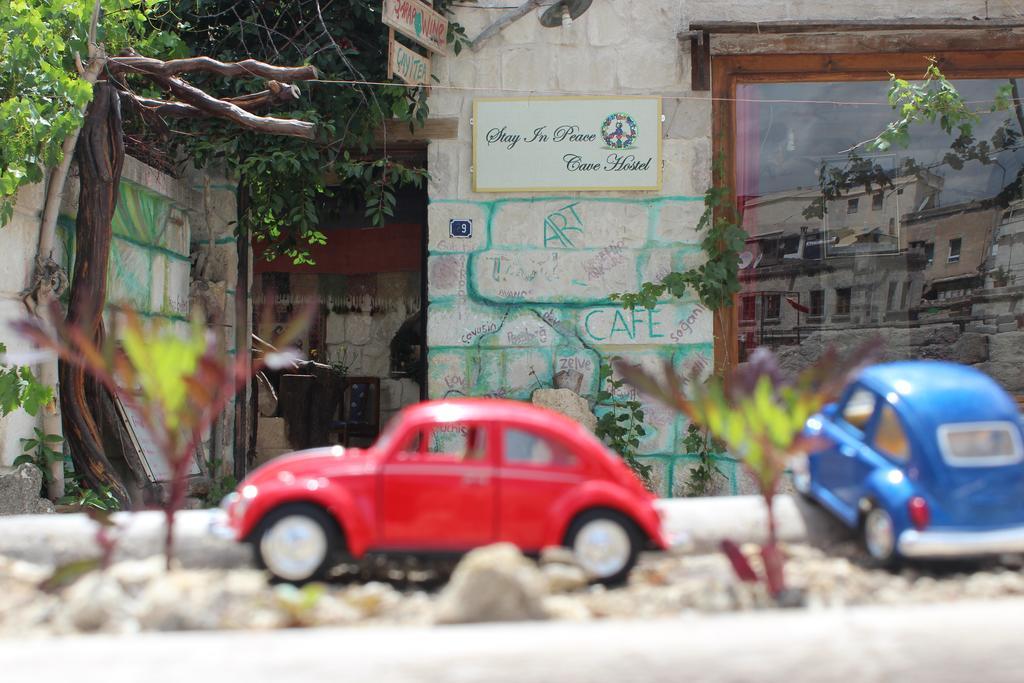 Stay In Peace Cave Hostel Göreme Esterno foto